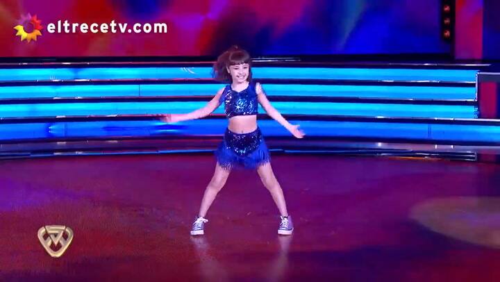 Kuky Jazz cerró la noche de Showmatch con un reggaetón - Fuente: eltrece