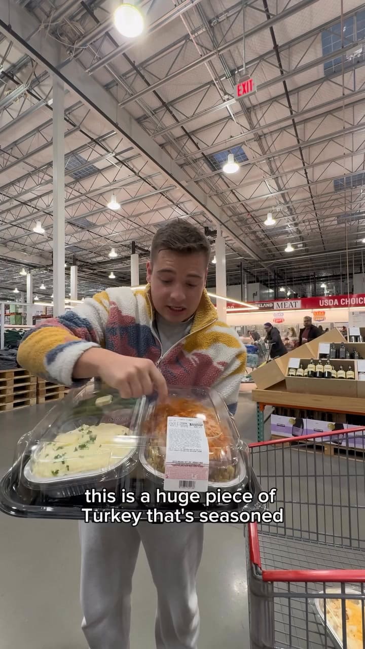 Influencer halló el menú “oculto” de Costco para Thanksgiving 2025