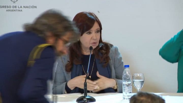 Reunión en el Congreso de los bloques parlamentarios del Frente de Todos