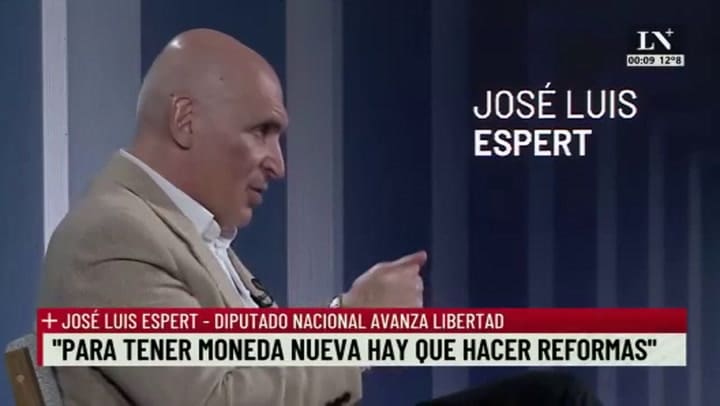 Espert dijo que Milei es'un populista más'.