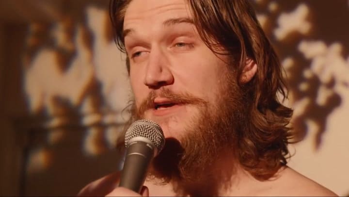 Trailer del especial Inside, de Bo Burnham