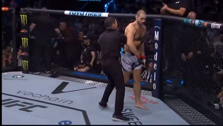 El brutal KO en UFC del que hablan todos en las redes sociales: “Felicitaciones, es un asesino”