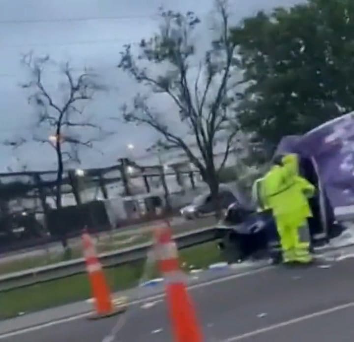 Dos vehículos chocaron en la Panamericana y una persona falleció