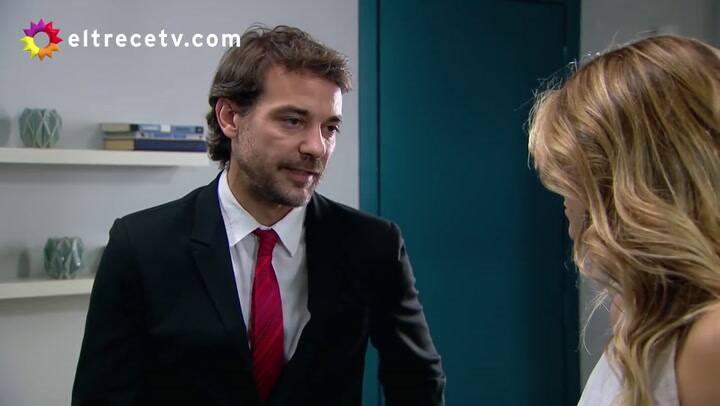 Las Estrellas: Lucho le cuenta a Carla que terminó su relación con Camila