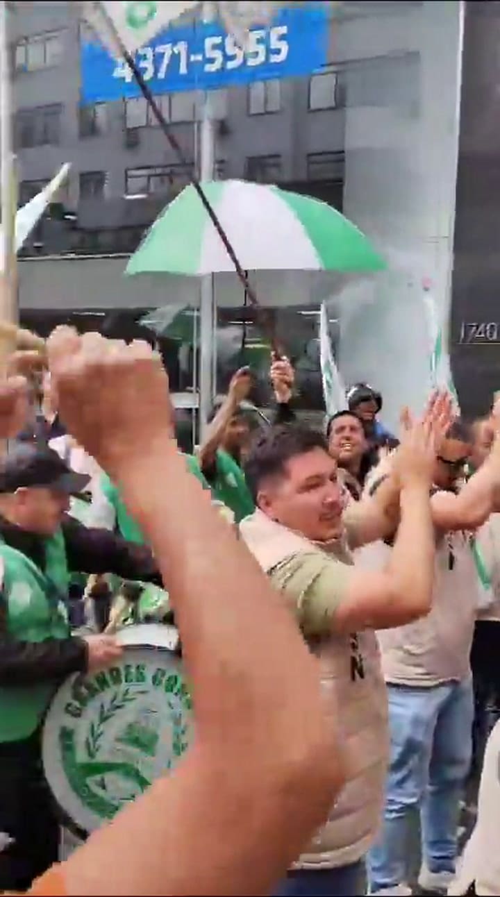 Protesta en el Enohsa