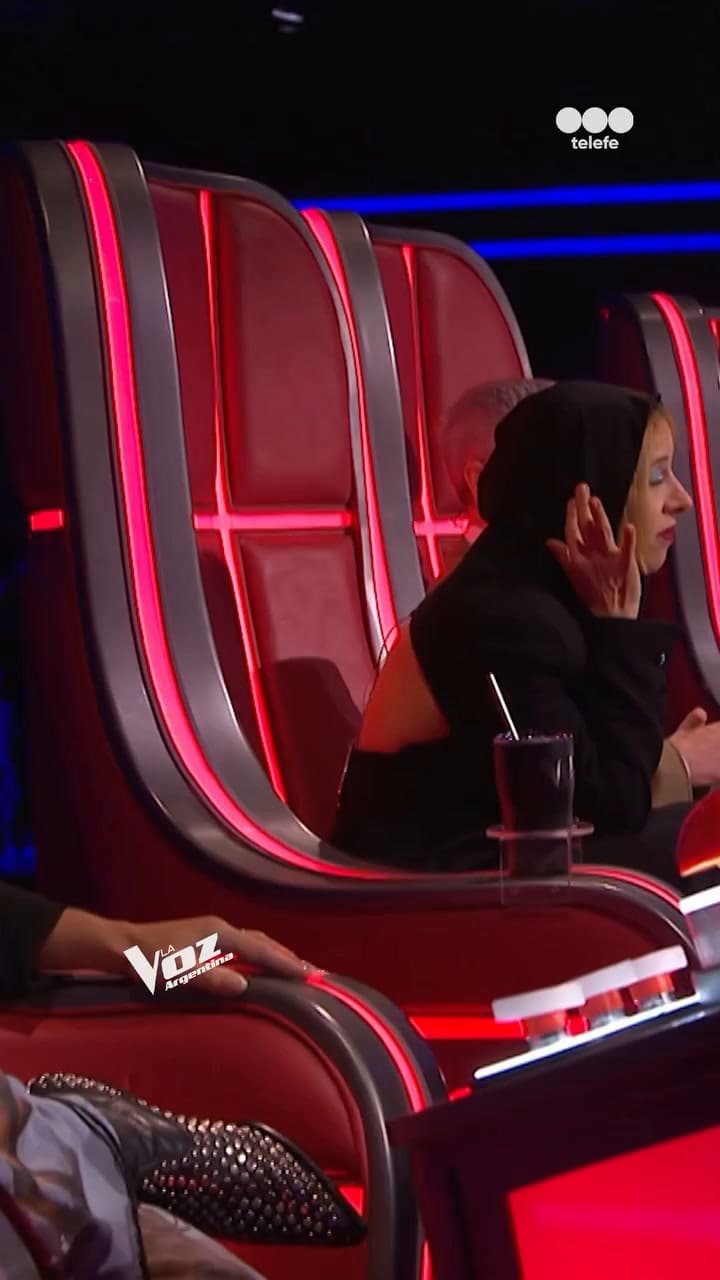 Celeste López de Estrada cantó “Para siempre” en La Voz Argentina