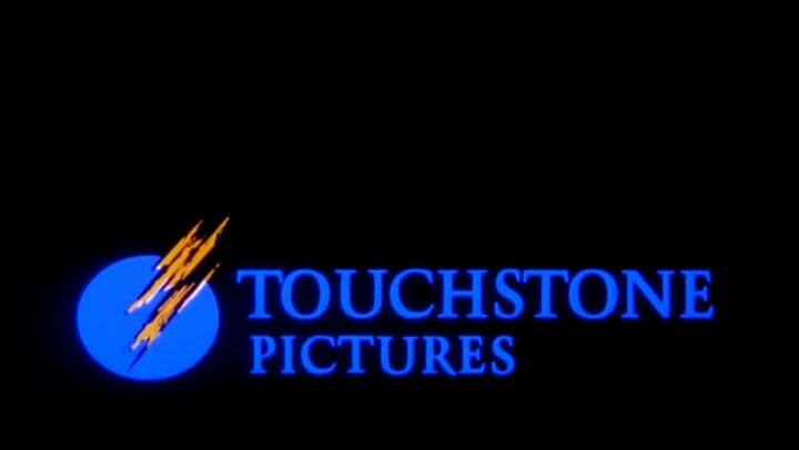 Then He Kissed Me' intro de Una aventura de niñeras