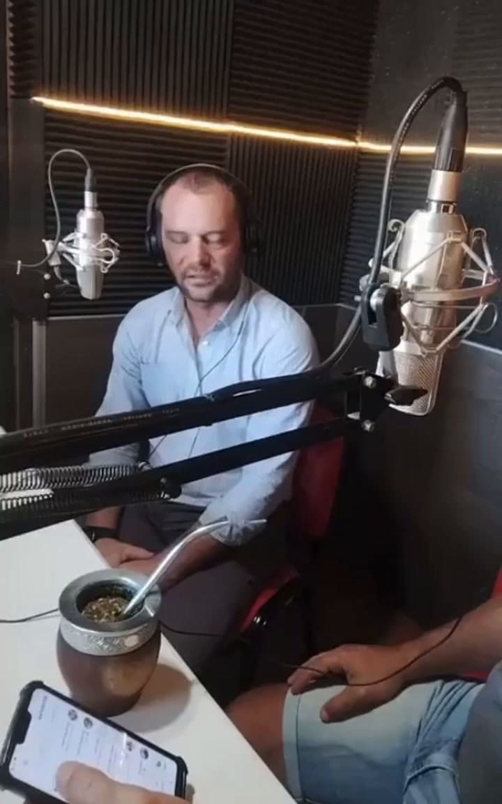 El intendente de Alpachiri en Radiosónica 98.5