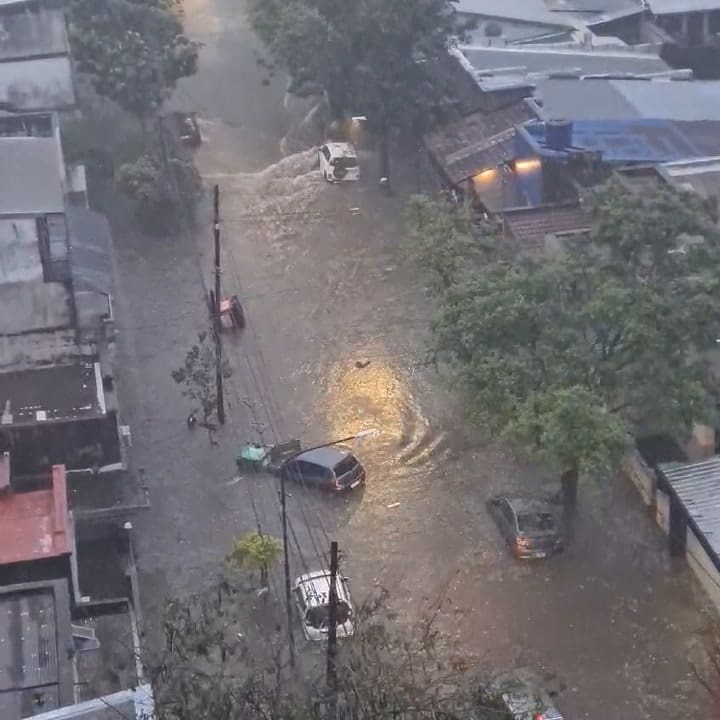 Temporal en Misiones: fuertes lluvias y caída de granizo “durante 12 minutos” ocasionaron destrozos en Posadas
