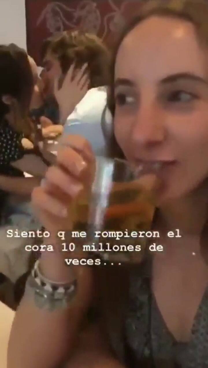 El beso entre Diego Boneta y Camila Sodi - Fuente: Twitter