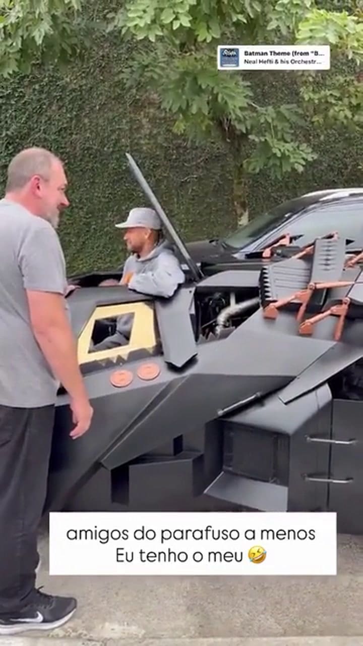 El Batimovil de Neymar que tardó tres años en construirse