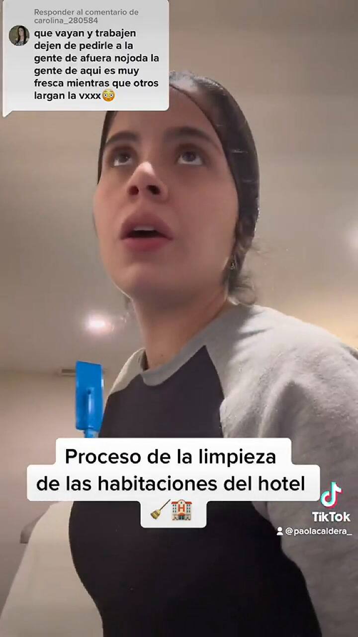 Una venezolana trabaja limpiando hoteles y muestra cómo es el proceso