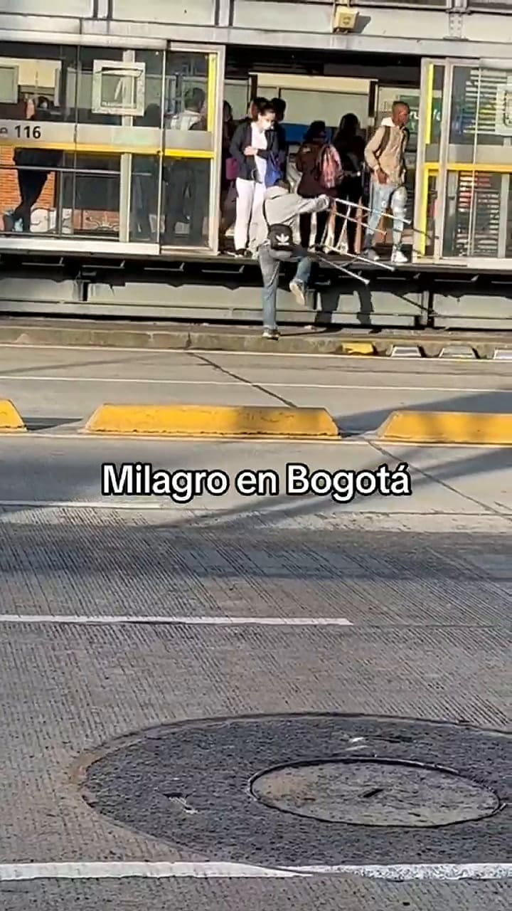 Mintió con su discapacidad para subirse al colectivo