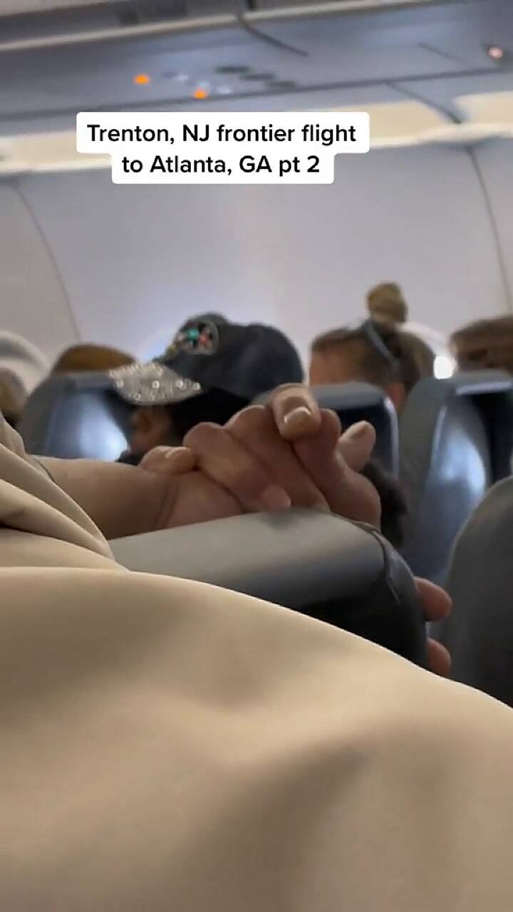 Una mujer fue echada de un vuelo en el aeropuerto de Trenton Nueva Jersey por crear conflictos