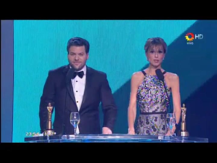 Gustavo Sofovich se quebró ante el homenaje a su padre