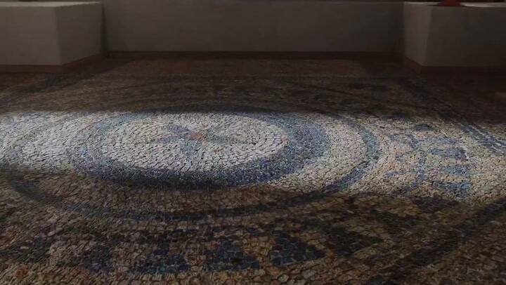 Reconstrucción del mausoleo cuyos restos fueron hallados en el sur de Londres en junio pasado