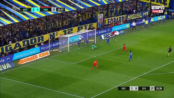 Rossi y una brillante doble tapada para salvar el arco en Boca