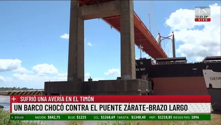 Un barco chocó contra el puente Zárate-Brazo Largo ; sufrió la rotura del timón