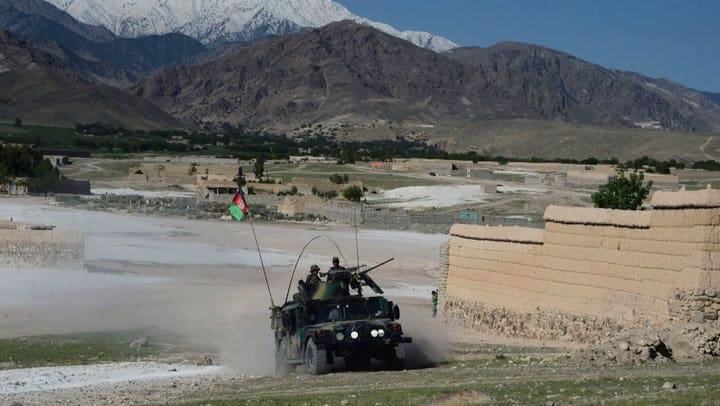 La ‘madre de todas las bombas’ dejó decenas de muertos