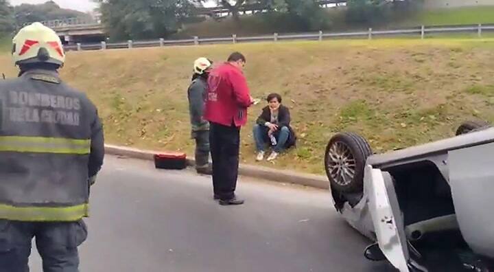Así quedó un auto luego de colisionar contra otro en la General Paz