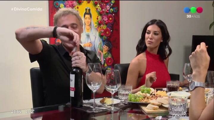 Cae y su revelación en Divina Comida: 'Fui adicto al sexo, pero después encontré el amor'