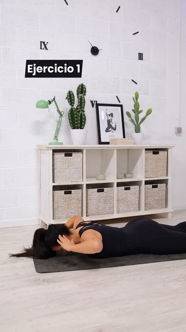 Ejercicios Para Mejorar La Postura Corporal ¿Tienes La Espalda Encorvada Si Sueles Trabajar Sentada-o Mirando Hacia Abajo Y En Ocasiones Tienes Malas Posturas, Estás Obligando A Tu Columna Vertebral A Manten