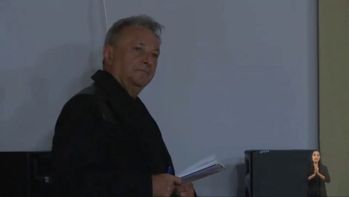 Adorni: "Estoy cansado de repetir que el 9 de diciembre renuncio"