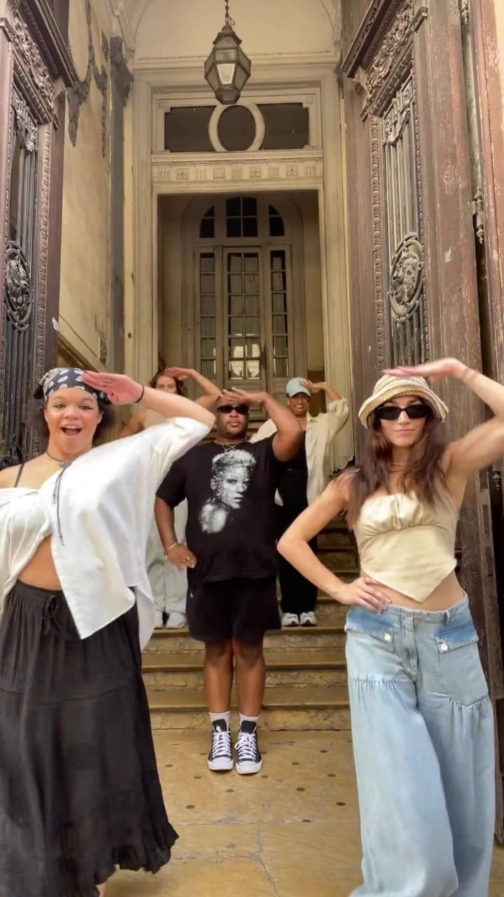 Los bailarines de Taylor Swift ya están en Buenos Aires