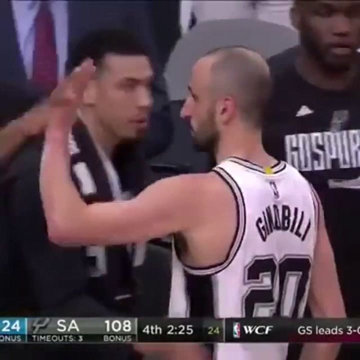Kevin Durant le rinde tributo a Manu Ginobili