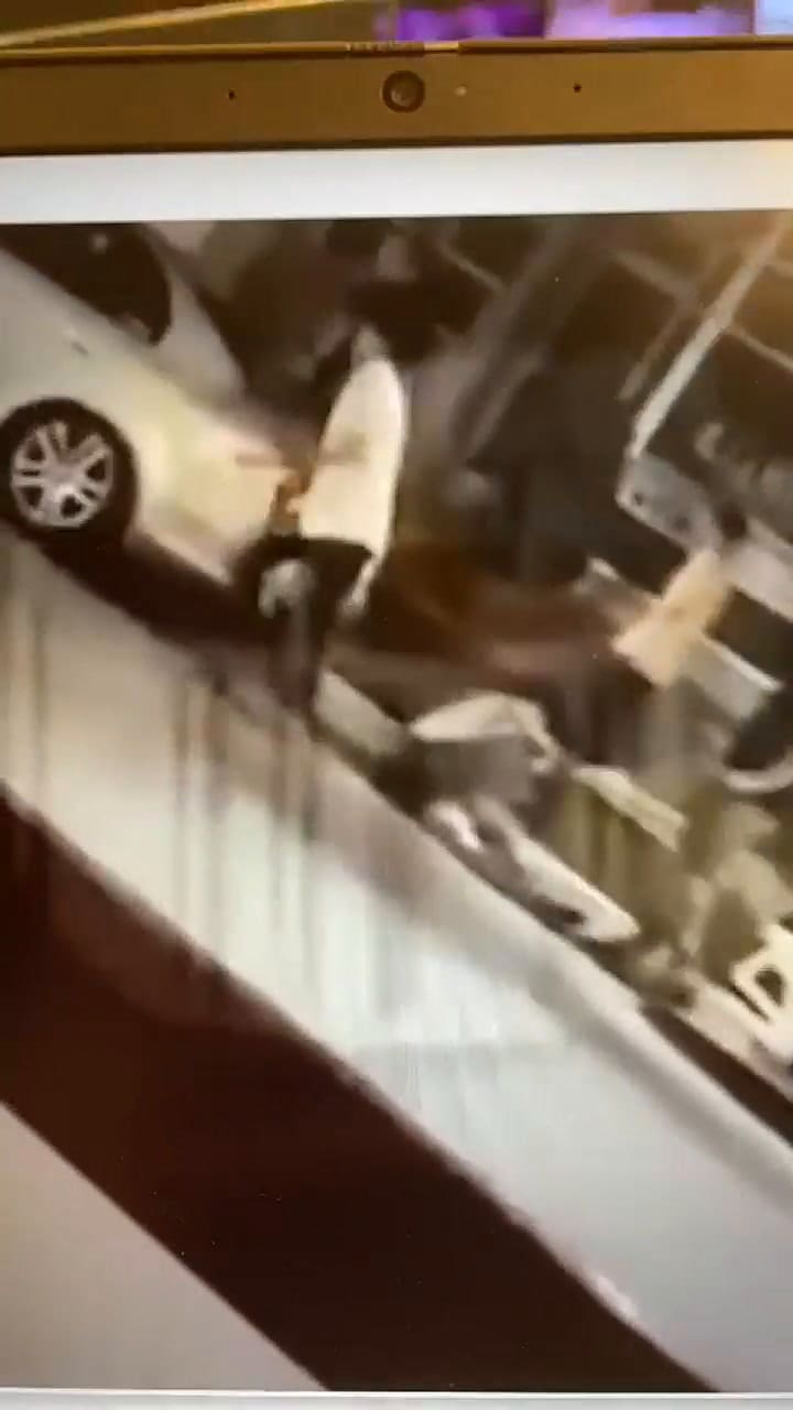 El video donde peritos de la Policia Federal Argentina ubicaron a Luciano Pertossi