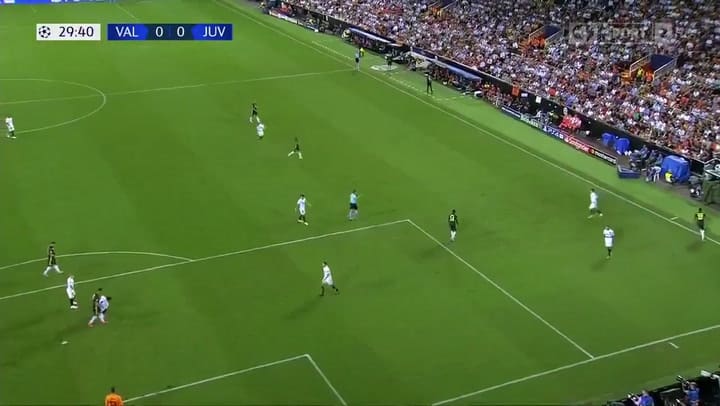 La razón por la que expulsaron a Cristiano Ronaldo- Fuente: Twitter