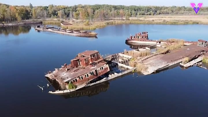 Un fotógrafo explora Prípiat, la ciudad fantasma de Chernóbil, congelada en el tiempo