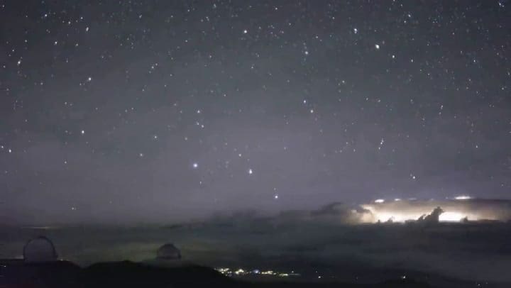 El misterioso rayo invertido que llegó al borde del espacio y desconcierta a los científicos 2