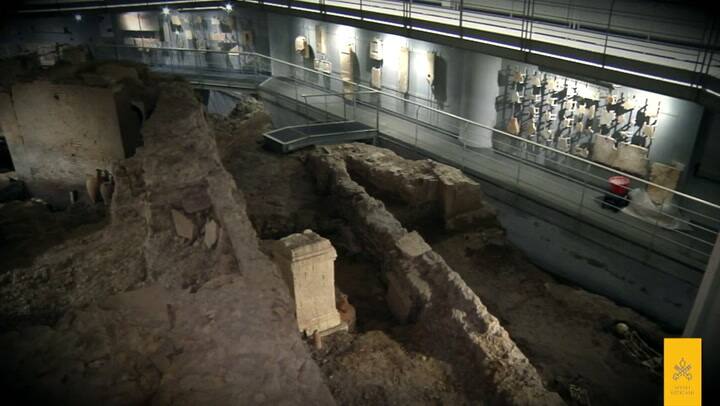 Necropoli Della Via Triumphalis – Necropolis Of The Via Triumphalis