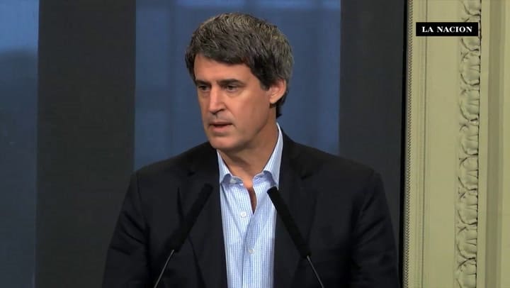 Alfonso Prat-Gay, tras la vuelta del país a los mercados: 'Es la demanda más grande de la historia a