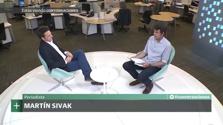 Entrevista a Martín Sivak. Por Nicolás Cassese