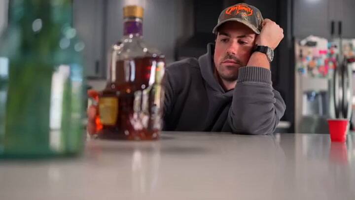 Youtuber explica su experiencia dejando el alcohol