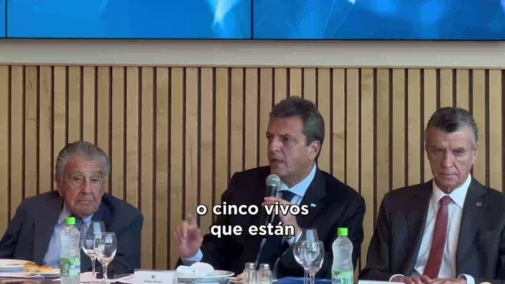 Dólar a $1000. Massa advirtió a "especuladores" que no va a parar "hasta meterlos en cana"