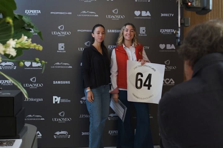 Exposición de autos clásicos en Buenos Aires