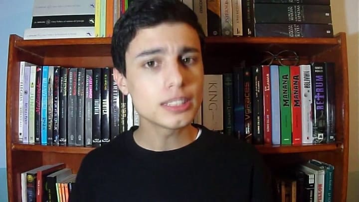 Reseña de Asylum de Madeleine Roux