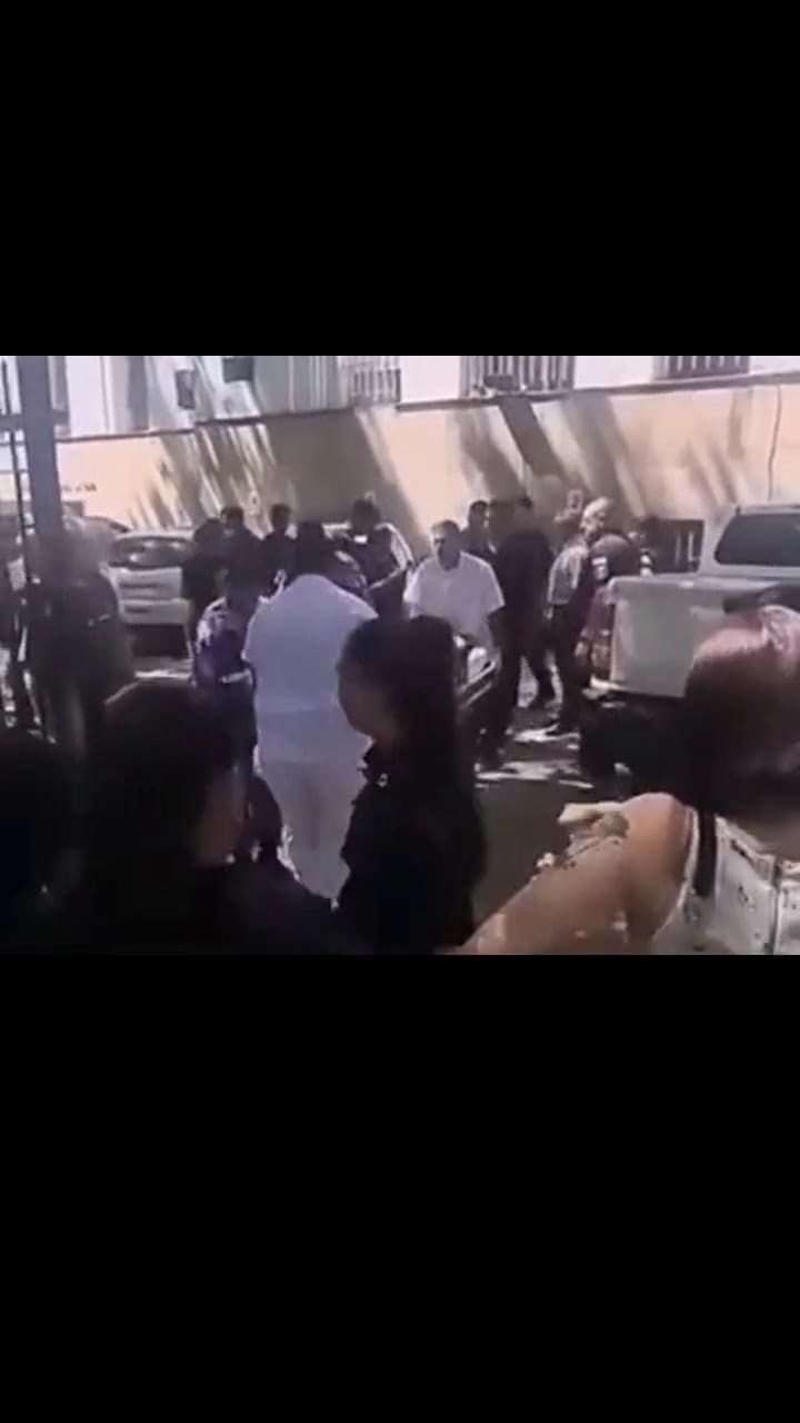 El traslado de un preso que se tiró del cuarto piso de los tribunales de La Plata