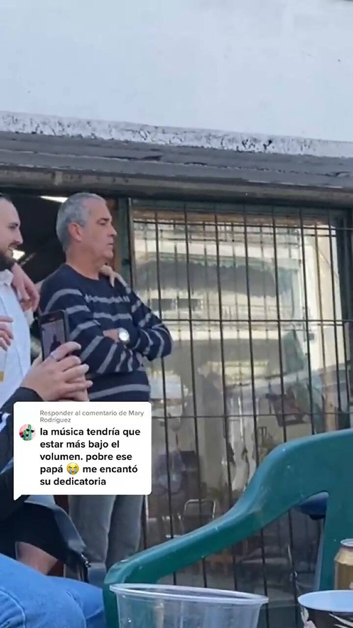 El emotivo video de la despedida de un padre a su hijo
