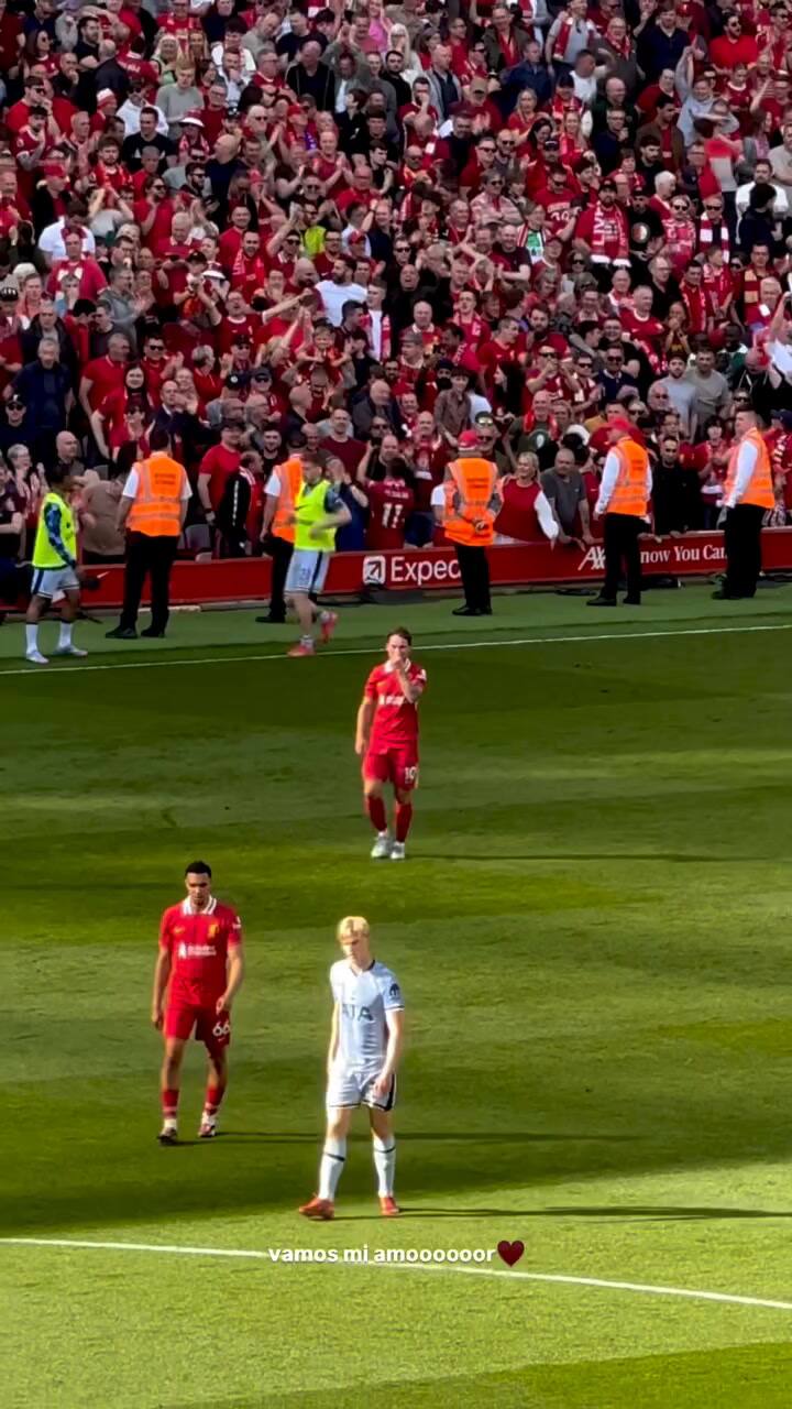 Ailén Cova festejó el gol de Alexis Mac Allister