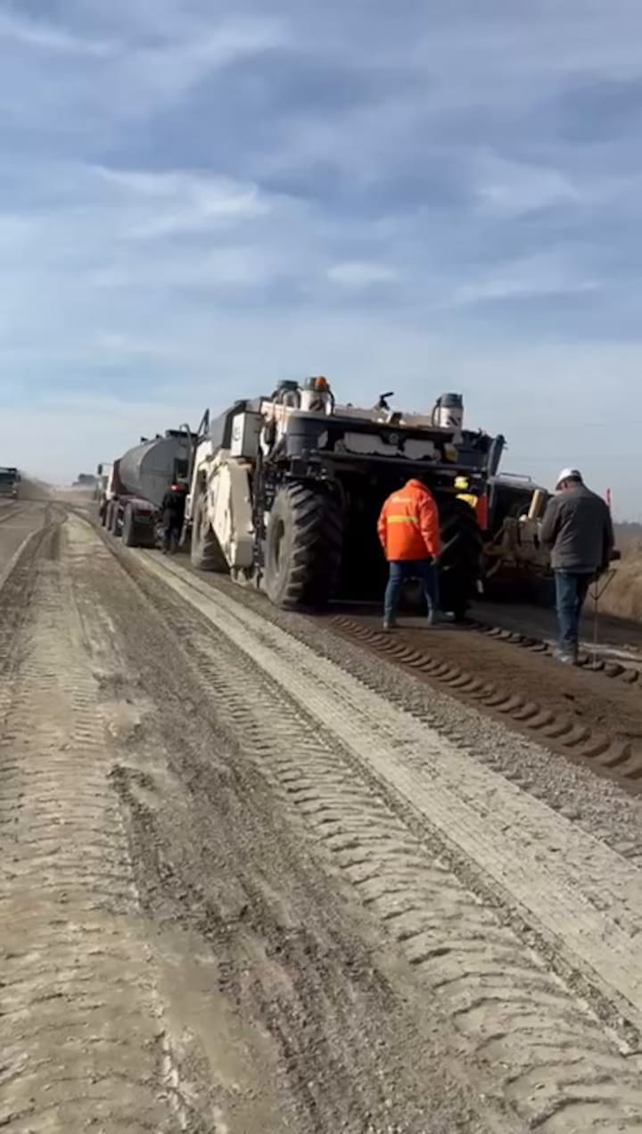 Se pavimentarán 45,1 km y se repavimentarán 1,3 km
