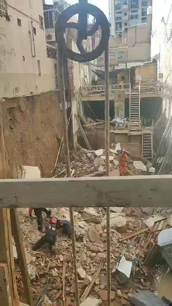 Derrumbe en Caballito: el operativo dentro de la obra