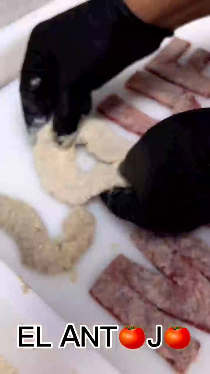 El Antojo retrató la famosa frase de Lionel Messi: '¿Qué mirás bobo?'