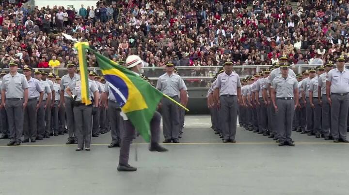 Bolsonaro, el candidato anti-sistema que va por la presidencia en Brasil - Fuente: AFP