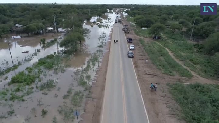 Las inundaciones en Salta vistas desde el drone de LA NACION