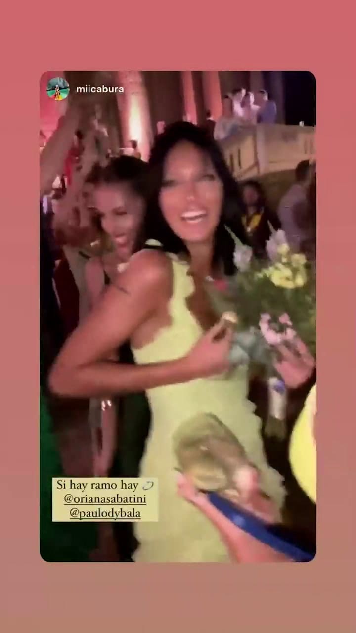 Oriana Sabatini se llevó el ramo de la novia