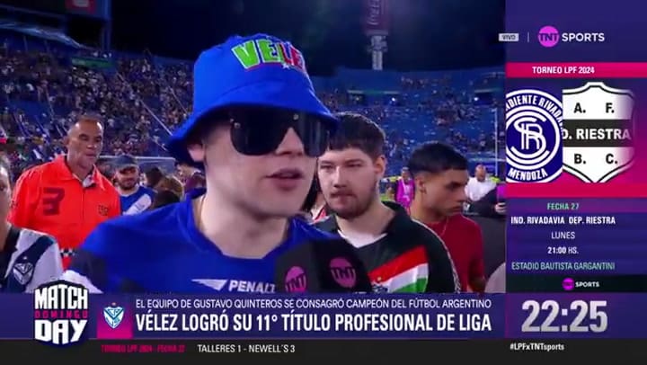 Bizarrap festejó el título de Vélez